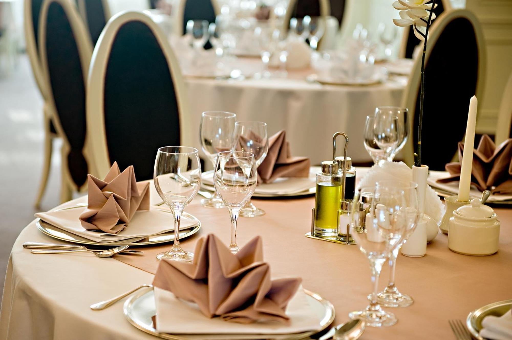 Hotel Prezydencki 4-star Rzeszów Buitenkant foto