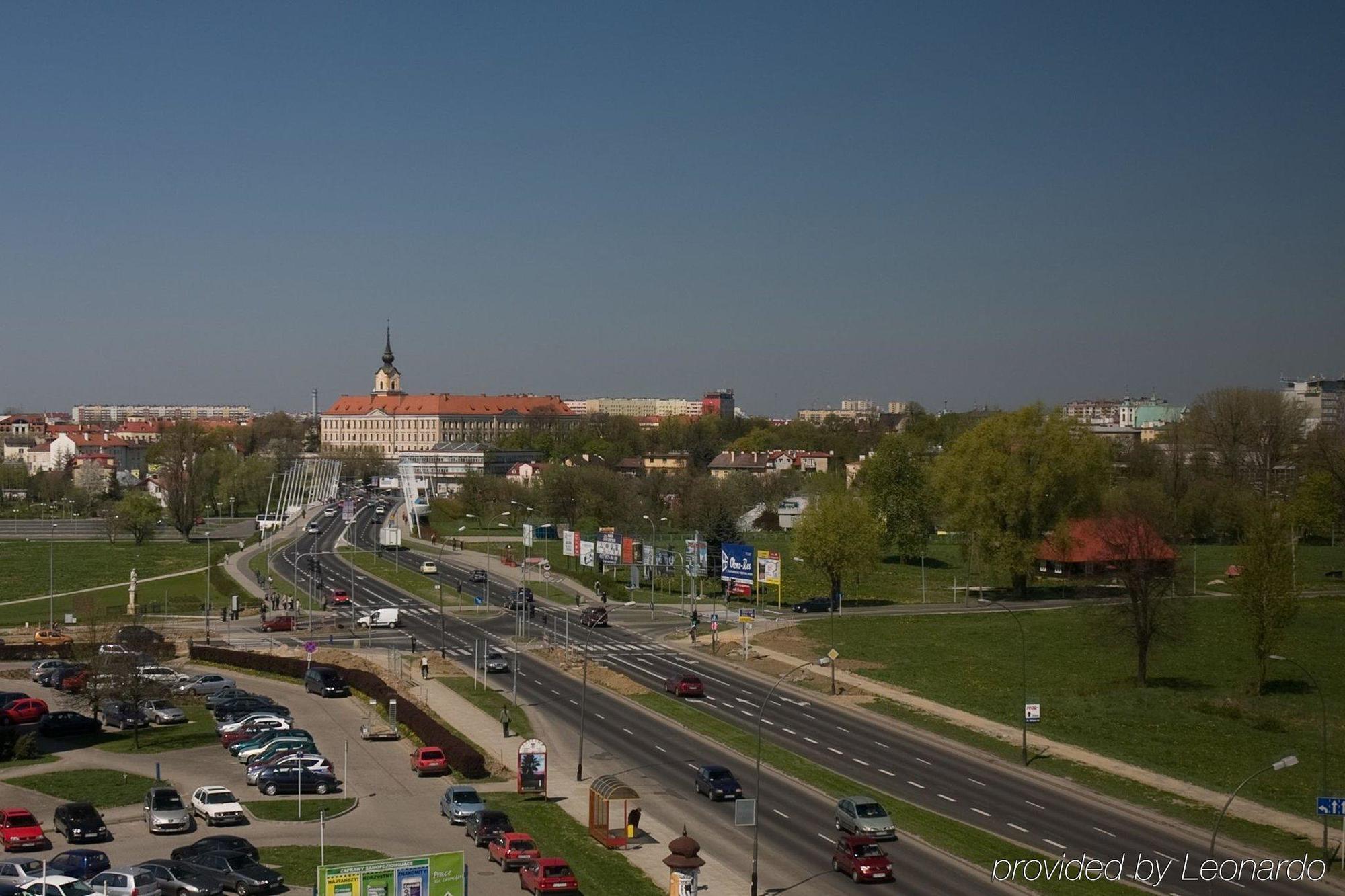 Hotel Prezydencki 4-star Rzeszów Buitenkant foto