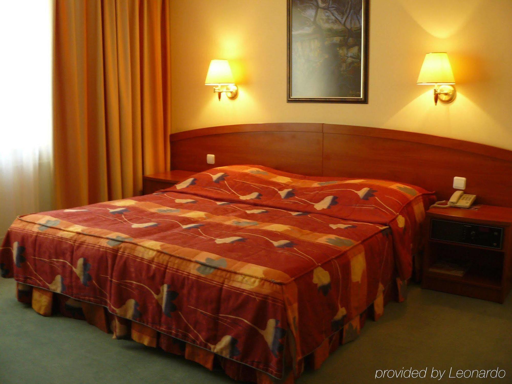 Hotel Prezydencki 4-star Rzeszów Kamer foto